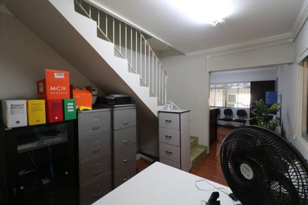 Casa à venda com 189m², 3 quartos e 2 vagas Casa à venda com 189m², 3 quartos e 2 vagasSala