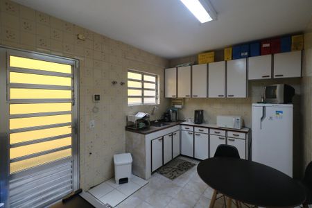 Casa à venda com 189m², 3 quartos e 2 vagas Casa à venda com 189m², 3 quartos e 2 vagasCozinha