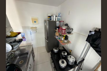 Cozinha de apartamento para alugar com 2 quartos, 44m² em Vargem Grande, Rio de Janeiro