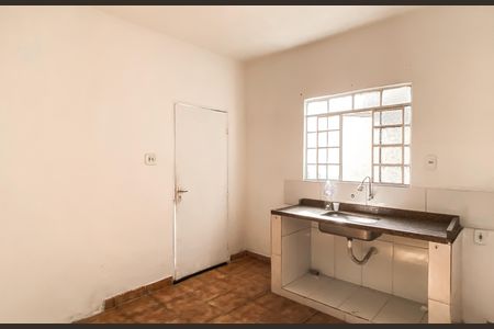 Casa para alugar com 50m², 1 quarto e sem vaga Casa para alugar com 50m², 1 quarto e sem vagaCozinha