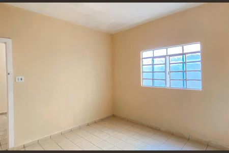 Casa para alugar com 50m², 1 quarto e sem vaga Casa para alugar com 50m², 1 quarto e sem vagaQuarto