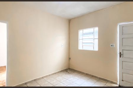 Salam de casa para alugar com 1 quarto, 50m² em Cangaiba, São Paulo