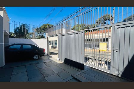 Casa para alugar com 139m², 2 quartos e 13 vagas