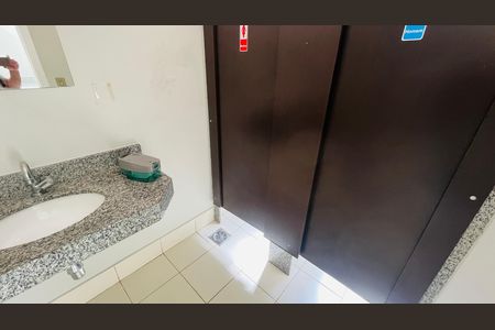 Casa para alugar com 139m², 2 quartos e 13 vagas
