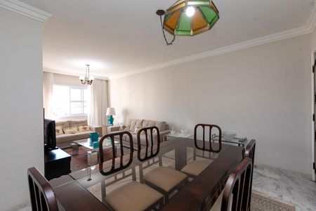 SALA DOIS AMBIENTES de apartamento para alugar com 3 quartos, 104m² em Cambuí, Campinas