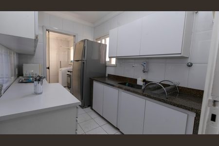 Apartamento para alugar com 104m², 3 quartos e 1 vagaCOZINHA