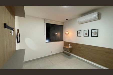 Quarto de apartamento à venda com 1 quarto, 41m² em Jardim Guanabara, Rio de Janeiro