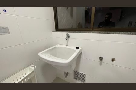 Apartamento à venda com 41m², 1 quarto e 1 vaga Apartamento à venda com 41m², 1 quarto e 1 vagaÁrea de Serviço