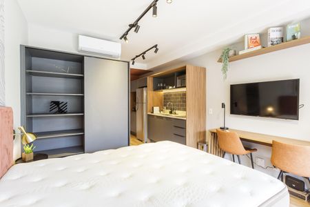 Studio de kitnet/studio para alugar com 1 quarto, 28m² em Indianópolis, São Paulo