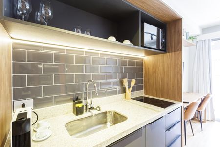 Studio para alugar com 28m², 1 quarto e sem vaga Studio para alugar com 28m², 1 quarto e sem vagaCozinha