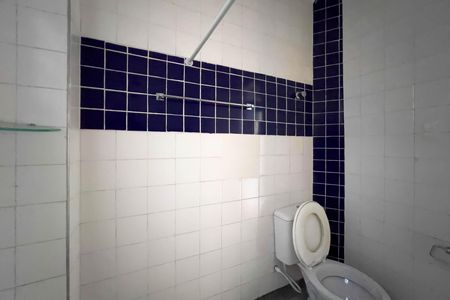 Studio para alugar com 38m², 1 quarto e sem vaga Studio para alugar com 38m², 1 quarto e sem vagaBanheiro
