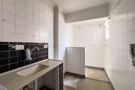 Studio para alugar com 38m², 1 quarto e sem vaga Studio para alugar com 38m², 1 quarto e sem vagaCozinha e área de serviço