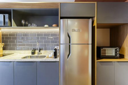 Studio para alugar com 28m², 1 quarto e sem vaga Studio para alugar com 28m², 1 quarto e sem vagaCozinha