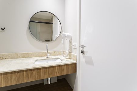 Studio para alugar com 28m², 1 quarto e sem vaga Studio para alugar com 28m², 1 quarto e sem vagaBanheiro