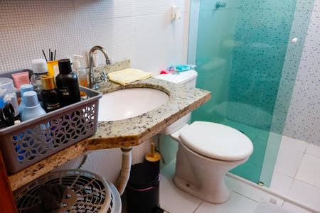 Casa à venda com 153m², 3 quartos e 4 vagas Casa à venda com 153m², 3 quartos e 4 vagasBanheiro da Suíte 3