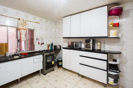Casa à venda com 180m², 3 quartos e sem vaga