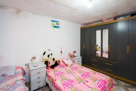 Casa à venda com 180m², 3 quartos e sem vaga