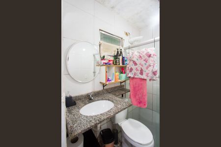 Casa à venda com 180m², 3 quartos e sem vaga