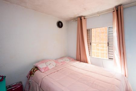 Casa à venda com 180m², 3 quartos e sem vaga