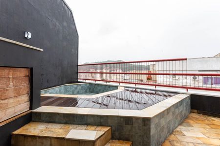 Apartamento à venda com 150m², 3 quartos e 3 vagasCobertura