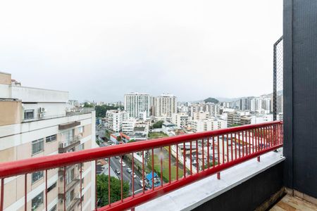 Apartamento à venda com 150m², 3 quartos e 3 vagasCobertura
