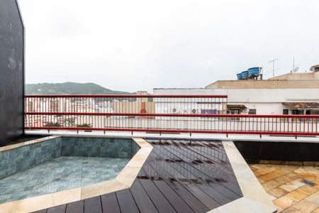 Apartamento à venda com 150m², 3 quartos e 3 vagasCobertura