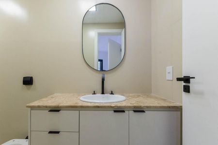 Apartamento à venda com 150m², 3 quartos e 3 vagasBanheiro Suíte