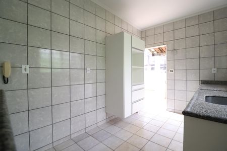 Casa para alugar com 130m², 3 quartos e 3 vagasCozinha