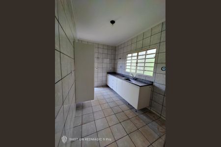 Casa para alugar com 130m², 3 quartos e 3 vagas Casa para alugar com 130m², 3 quartos e 3 vagasCozinha