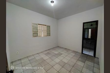 Casa para alugar com 130m², 3 quartos e 3 vagas Casa para alugar com 130m², 3 quartos e 3 vagasQuarto