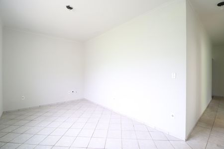 Sala  de casa para alugar com 3 quartos, 130m² em Santa Mônica, Uberlândia