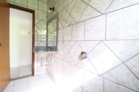 Casa para alugar com 130m², 3 quartos e 3 vagasBanheiro Social