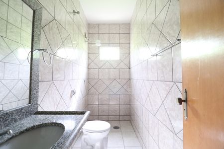 Casa para alugar com 130m², 3 quartos e 3 vagasBanheiro Social