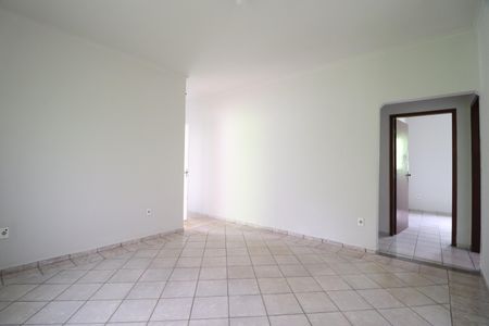 Sala de Jantar de casa para alugar com 3 quartos, 130m² em Santa Mônica, Uberlândia