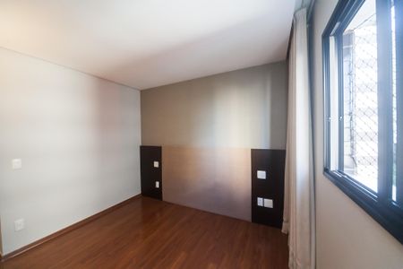 Apartamento à venda com 87m², 3 quartos e 2 vagas Apartamento à venda com 87m², 3 quartos e 2 vagassuite