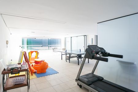 Apartamento à venda com 87m², 3 quartos e 2 vagas Apartamento à venda com 87m², 3 quartos e 2 vagasÁrea comum - Academia / salo de jogos