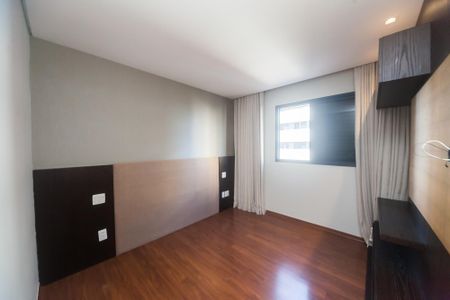 Apartamento à venda com 87m², 3 quartos e 2 vagas Apartamento à venda com 87m², 3 quartos e 2 vagassuite