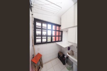 Apartamento à venda com 87m², 3 quartos e 2 vagas Apartamento à venda com 87m², 3 quartos e 2 vagasÁrea de Serviço