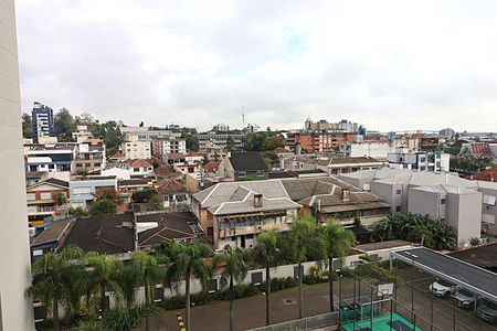 Vista da Sala de apartamento para alugar com 2 quartos, 56m² em São João, Porto Alegre