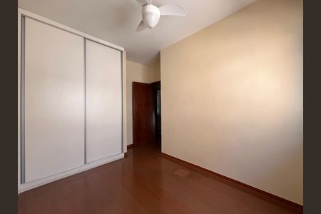 Apartamento para alugar com 60m², 2 quartos e 2 vagas
