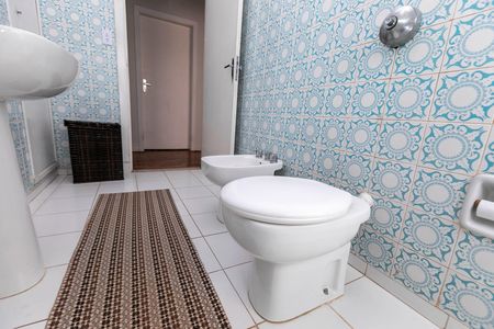 Casa para alugar com 230m², 4 quartos e 1 vagaBANHEIRO SOCIAL