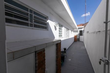 Casa para alugar com 230m², 4 quartos e 1 vagaQUINTAL