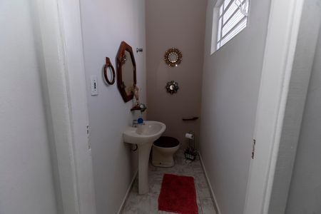 Casa para alugar com 230m², 4 quartos e 1 vagaLAVABO