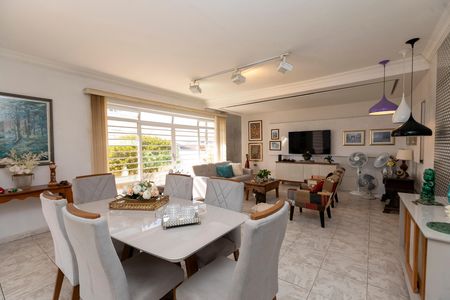 SALA PARA DOIS AMBIENTES de casa para alugar com 4 quartos, 230m² em Parque São Quirino, Campinas