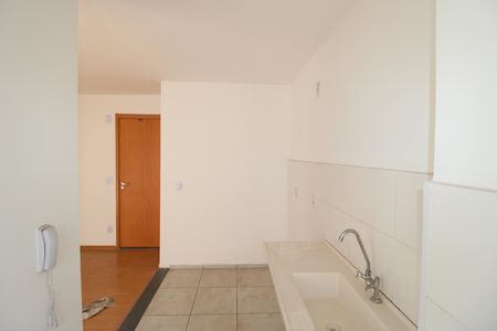 Apartamento para alugar com 44m², 2 quartos e 1 vagaSala / Cozinha