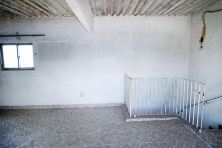 Sala - Quarto de casa para alugar com 1 quarto, 32m² em Vigário Geral, Rio de Janeiro
