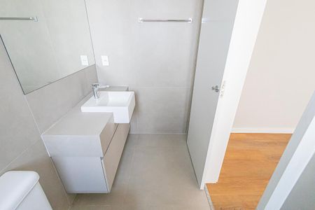 Apartamento para alugar com 250m², 4 quartos e 3 vagas Apartamento para alugar com 250m², 4 quartos e 3 vagassuite