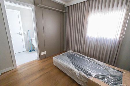 Apartamento para alugar com 250m², 4 quartos e 3 vagas Apartamento para alugar com 250m², 4 quartos e 3 vagasquarto 3 / semi-suite