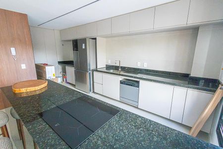 Apartamento para alugar com 250m², 4 quartos e 3 vagas Apartamento para alugar com 250m², 4 quartos e 3 vagasCozinha