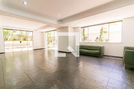 Apartamento à venda com 216m², 4 quartos e 3 vagas Apartamento à venda com 216m², 4 quartos e 3 vagasSalão de Festas